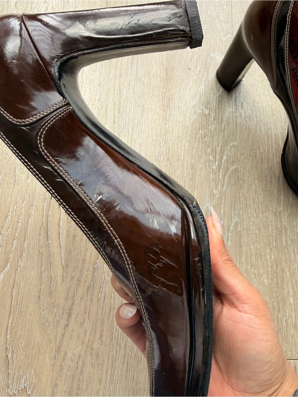Vintage YSL licorne brown patent leather heels - Picture 7 of 12